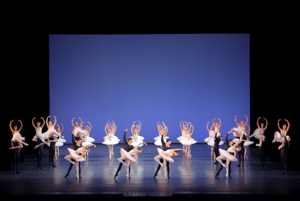 1. Ensemble, “Symphony in C” by G.Balanchine, Bavarian State Ballet © W.Hösl