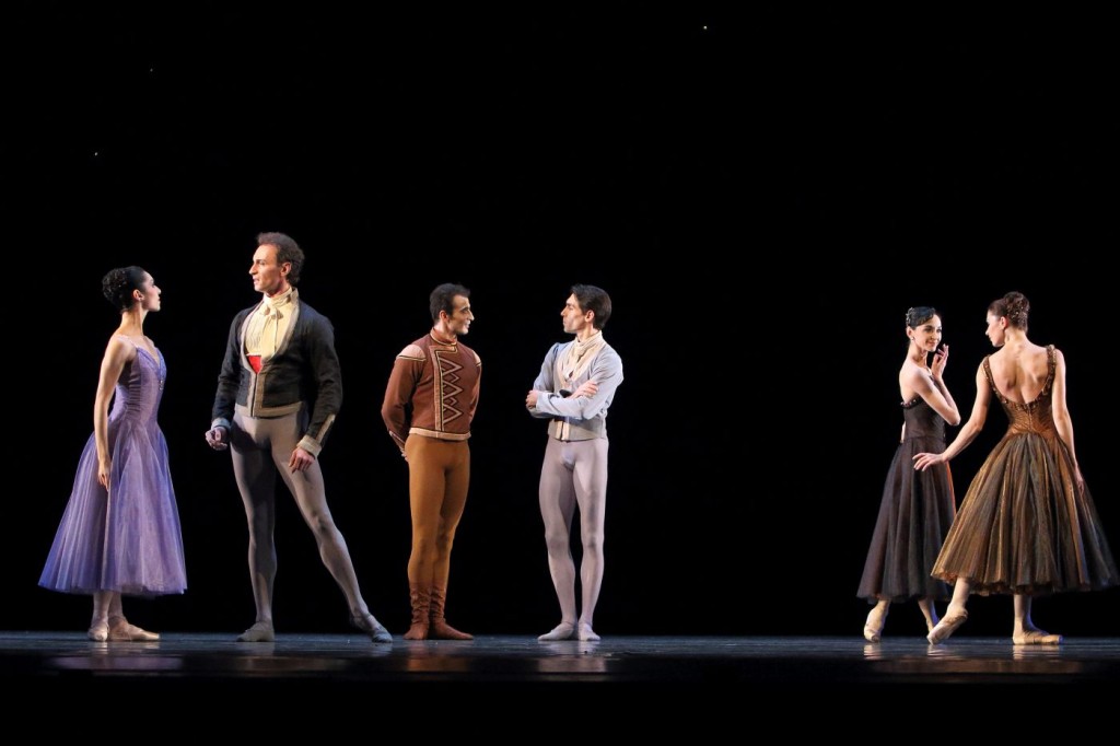 7. I.Amista, C.Pierre, T.Mikayelyan, J.Amo, L.Lacarra and E.Petina, “In the Night” by J.Robbins, Bavarian State Ballet © W.Hösl 