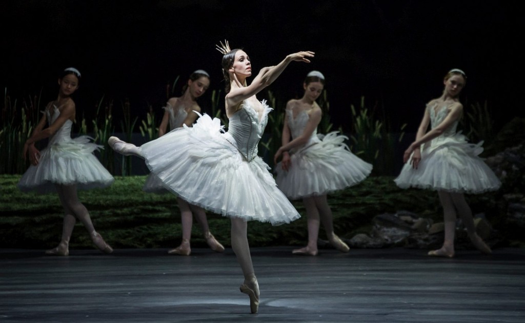 1. V.Kapitonova and ensemble, “Swan Lake” by M.Petipa and L.Ivanov with additional choreography by A.Ratmansky, Ballet Zurich 