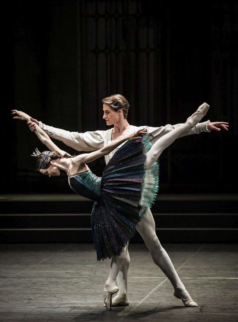 11. V.Kapitonova and A.Jones, “Swan Lake” by M.Petipa and L.Ivanov with additional choreography by A.Ratmansky, Ballet Zurich 