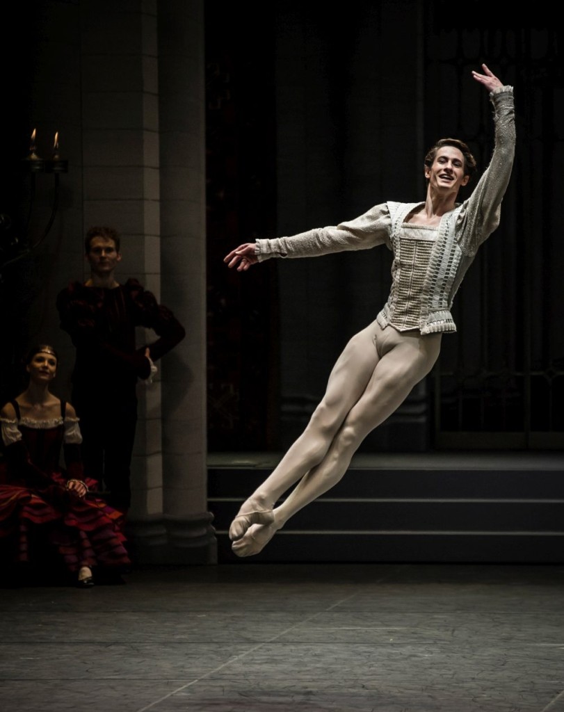 13. A.Jones, “Swan Lake” by M.Petipa and L.Ivanov with additional choreography by A.Ratmansky, Ballet Zurich 