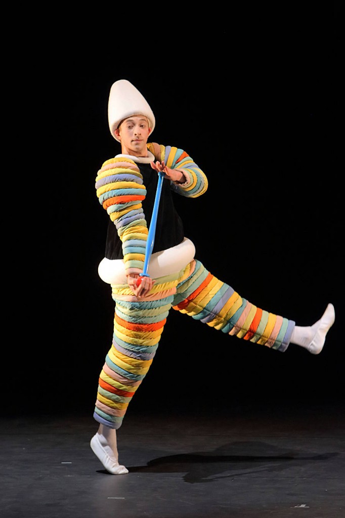 10. The Triadic Ballet by Gerhard Bohner, Turk, Sebastian Goffin, copyright W.Hösl 