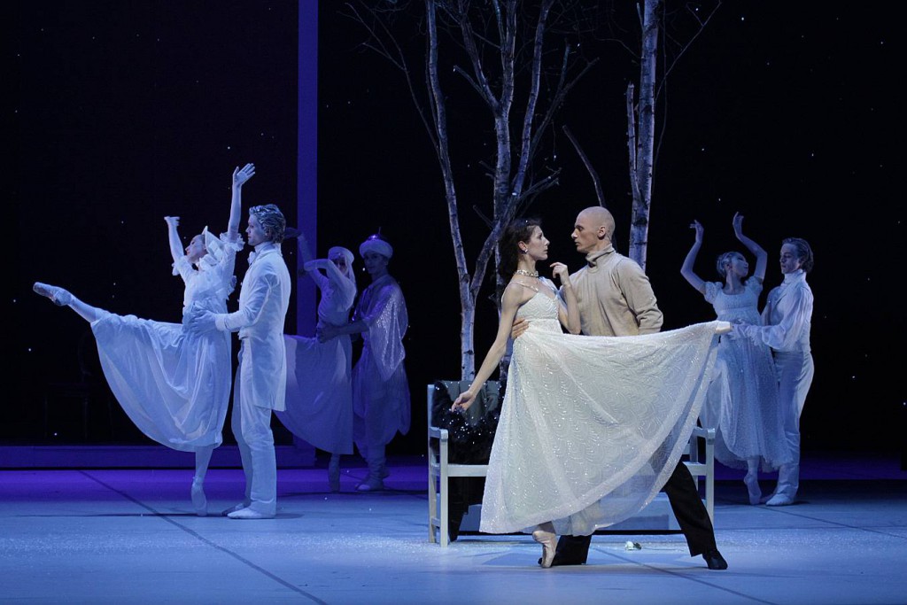 2. Hélène Bouchet, Edvin Revazov and ensemble, Tatiana by J.Neumeier, Hamburg Ballet 2014