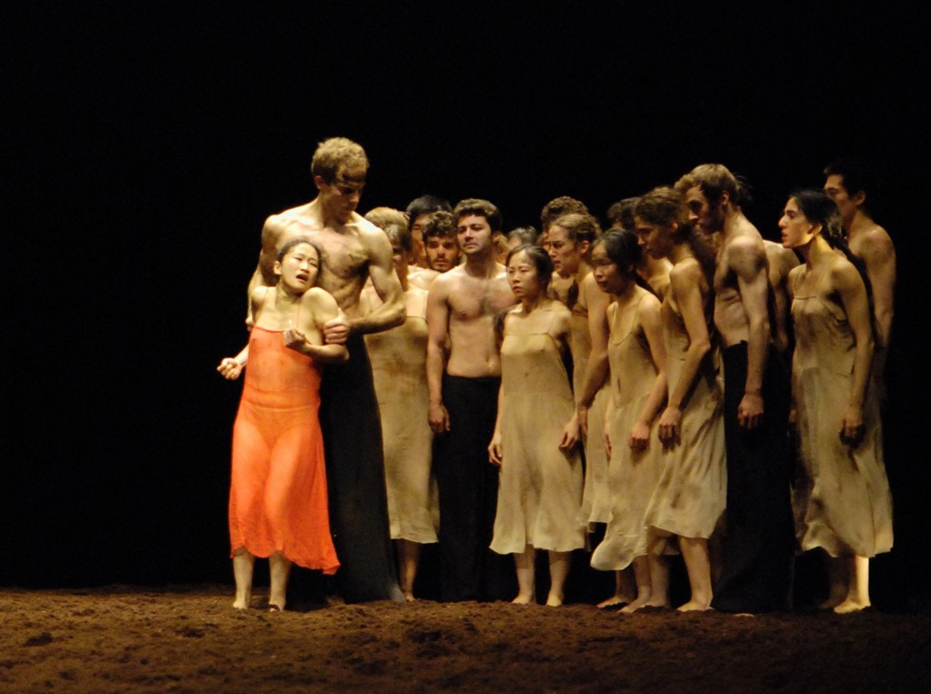 3. The Rite of Spring by Pina Bausch, Tanztheater Wuppertal, copyright Ulli Weiss