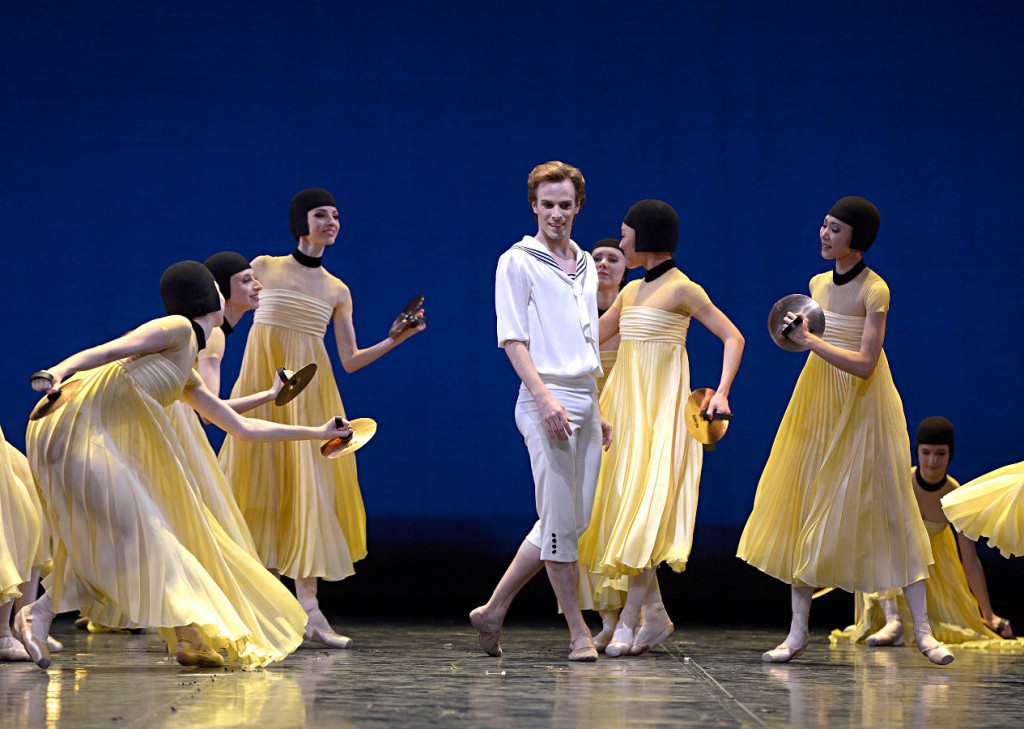 5. R.Krenstetter and ensemble, Namouna by A.Ratmansky, State Ballet Berlin 