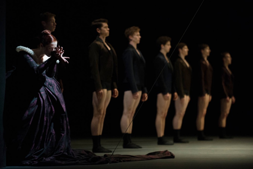 7. Eva Dewaele and ensemble, Sonnet by Christian Spuck, Ballet Zurich 