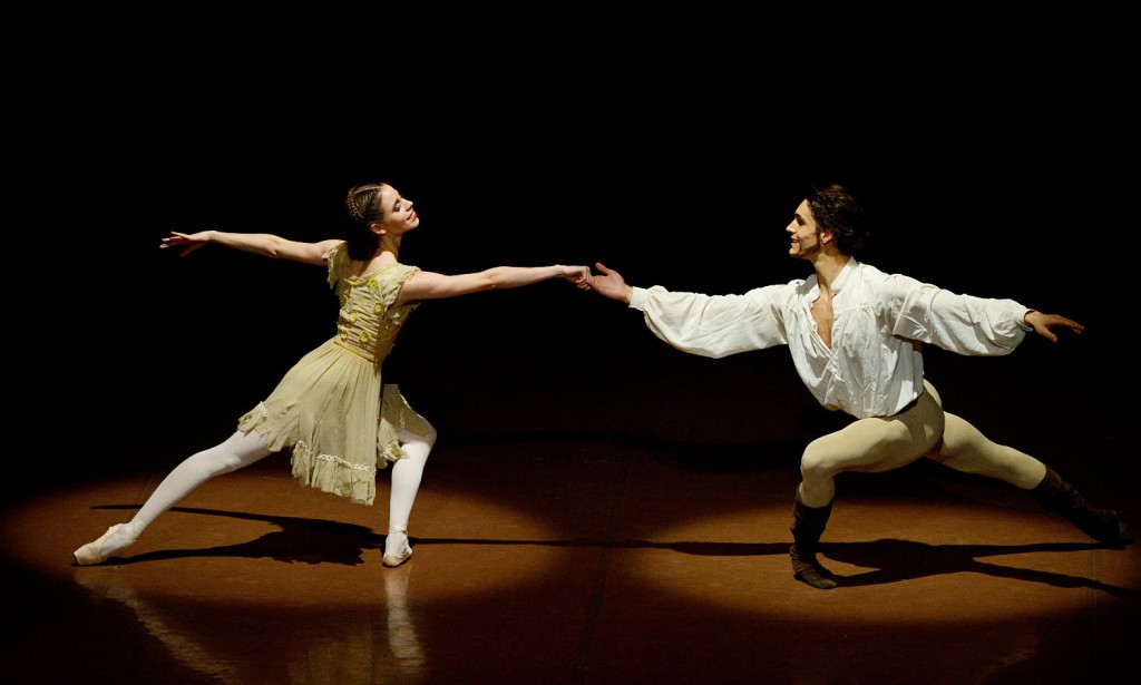 6. Elisa Badenes and Daniel Camargo, The Taming of the Shrew by J.Cranko, Stuttgart Ballet, photo Stuttgart Ballet