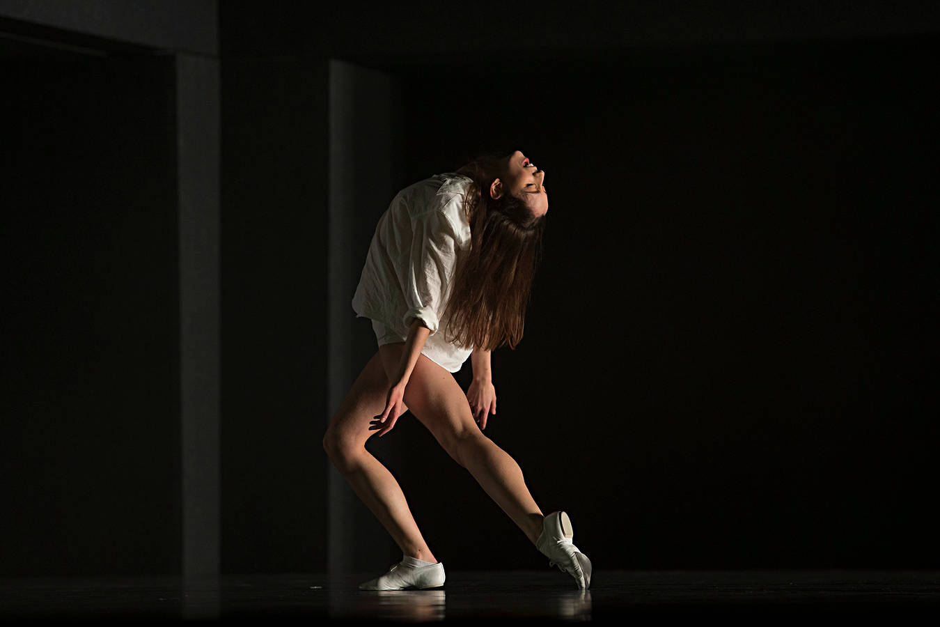 6. J.Weiss (Juliet), “Romeo and Juliet” by S.Celis, Semperoper Ballet 2014 © C.Radu