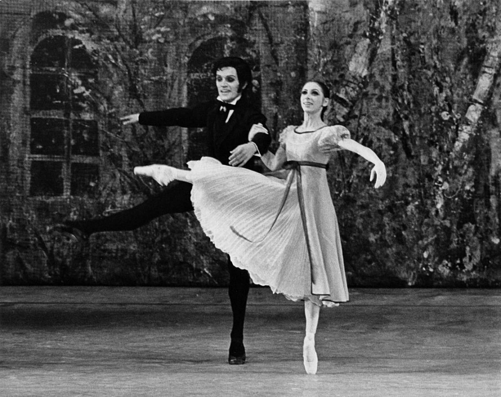 6. Lucia Isenring and Reid Anderson, Onegin by J.Cranko, ca. 1970/71, Stuttgart Ballet, photo by Leslie E.Spatt copyright Stuttgart Ballet