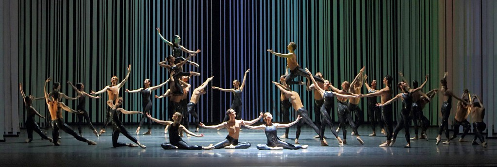 9. Ensemble, Choreartium by Léonide Massine, 4th movement, Forever Young, Bavarian State Ballet, Munich 