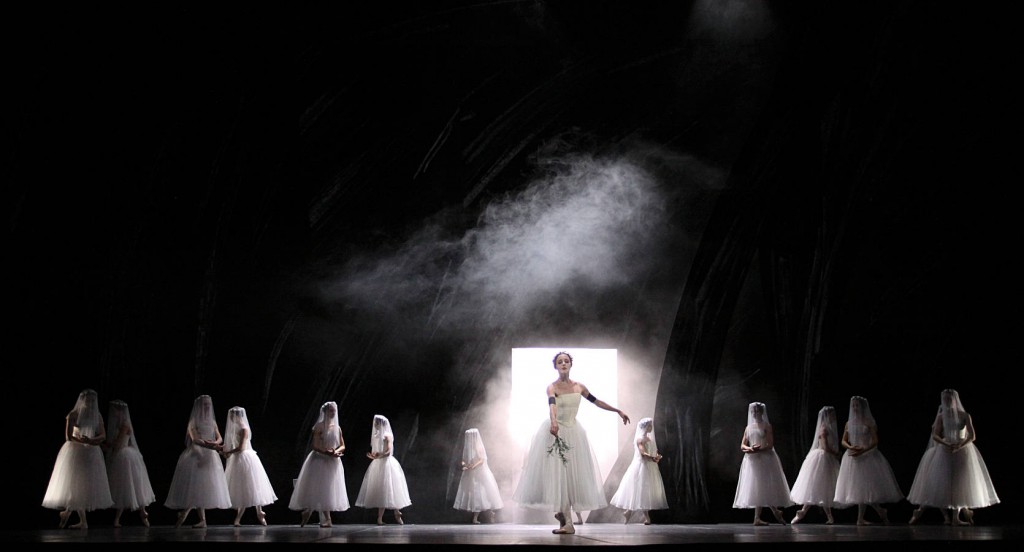 5. Anna Laudere and ensemble, Giselle by John Neumeier, Hamburg Ballet, photo H.Badekow