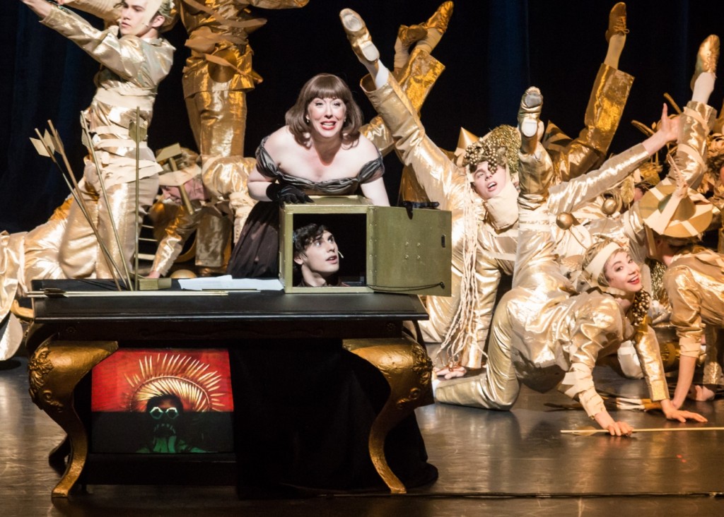 7. H.Pickett, J.A.Lacey and ensemble, “Impressing the Czar” by W.Forsythe: “La Maison de Mezzo-Prezzo”, Semperoper Ballet Dresden © I.Whalen 2015