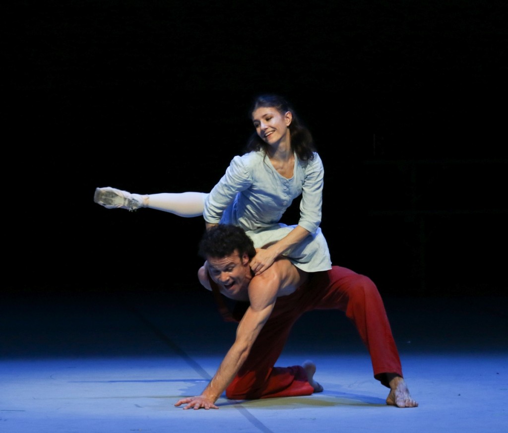 3. A.Cojocaru  and C.Jung, “Peer Gynt” by J.Neumeier, Hamburg Ballet © H.Badekow 2015