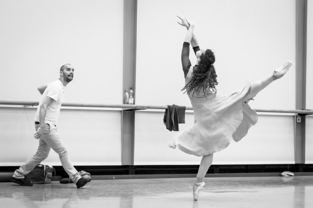 6. D.Dawson and C.Richardson rehearsing "Giselle" by D.Dawson, Semperoper Ballet © I.Whalen 2015 