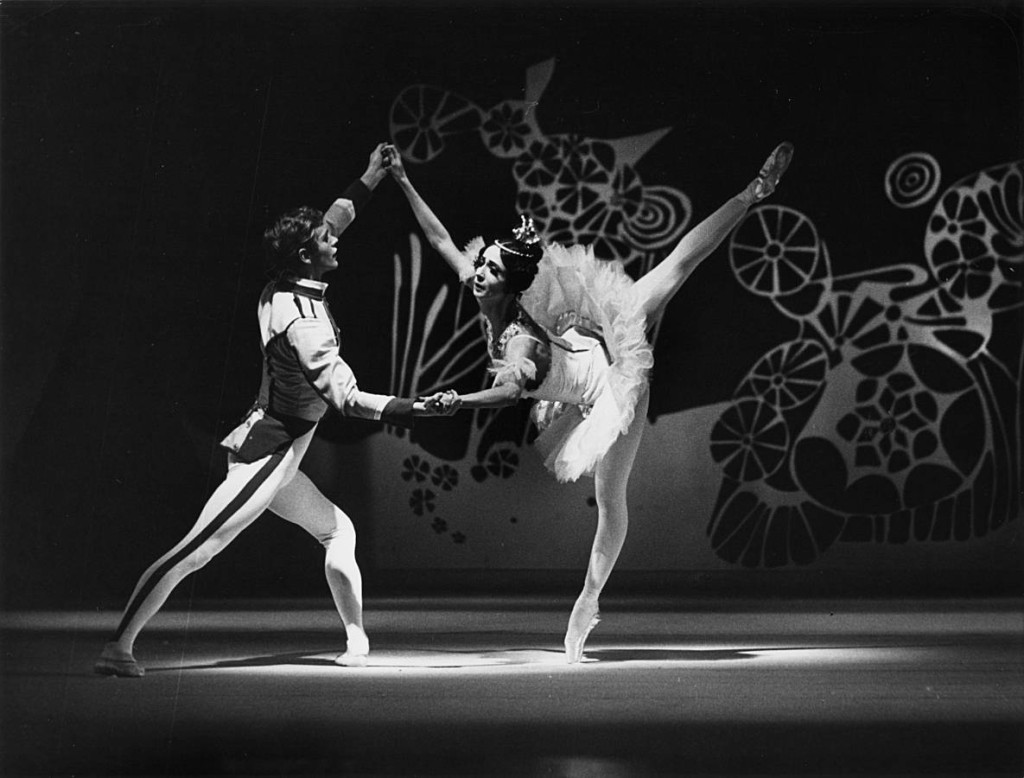 5. E.Madsen and M.Haydée, The Nutcracker by John Cranko, ca. 1966, Stuttgart Ballet, photo Hannes Kilian