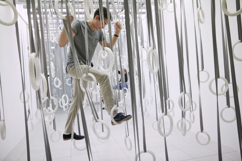 8. W.Forsythe, “The Fact of Matter” (2009), MMK Frankfurt