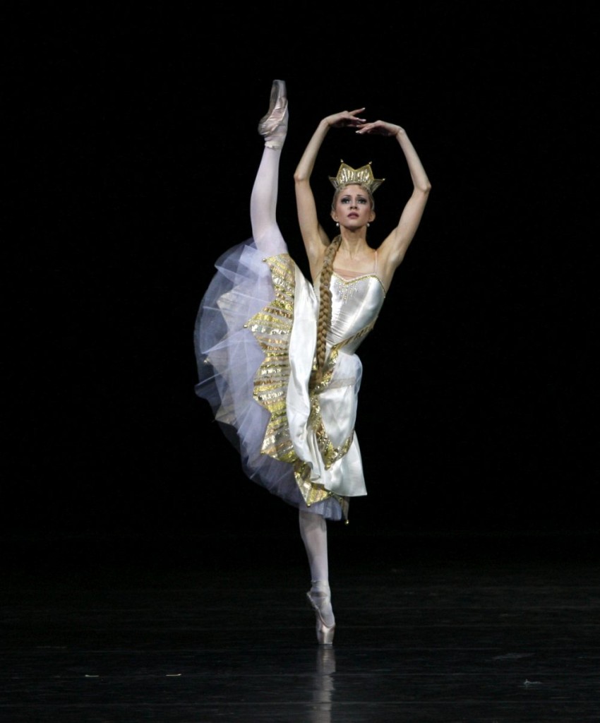 2. A.Somova, “The Little Humpbacked Horse” by A.Ratmansky, Maryinsky Ballet © N.Razina 