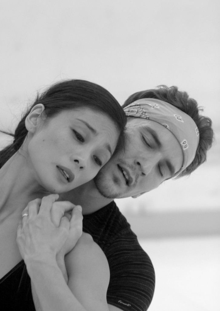3. J.Jelinek and S.Jin Kang, rehearsal of J. Cranko's “Onegin”, Stuttgart Ballet © U.Beuttenmüller 