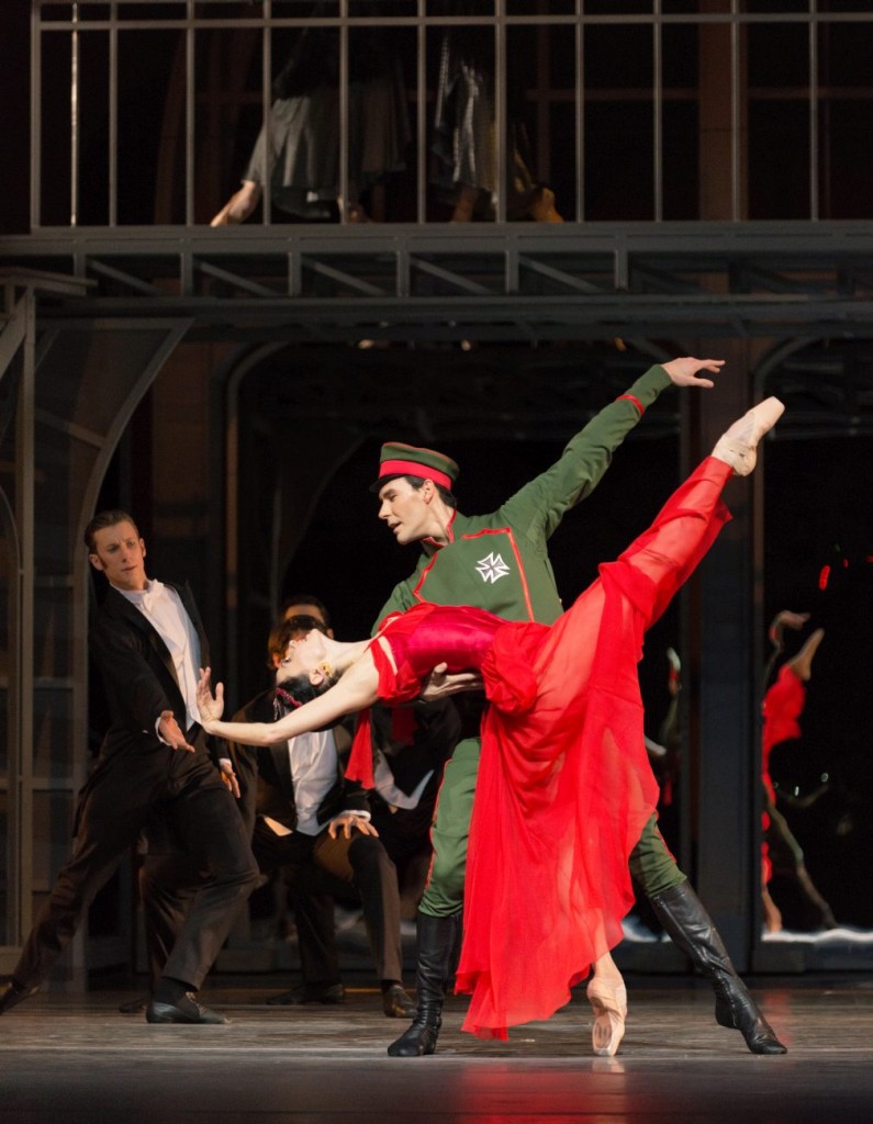 6. A.Tsygankova and J.Varga, “Mata Hari” by T.Brandsen, Dutch National Ballet © M.Haegeman