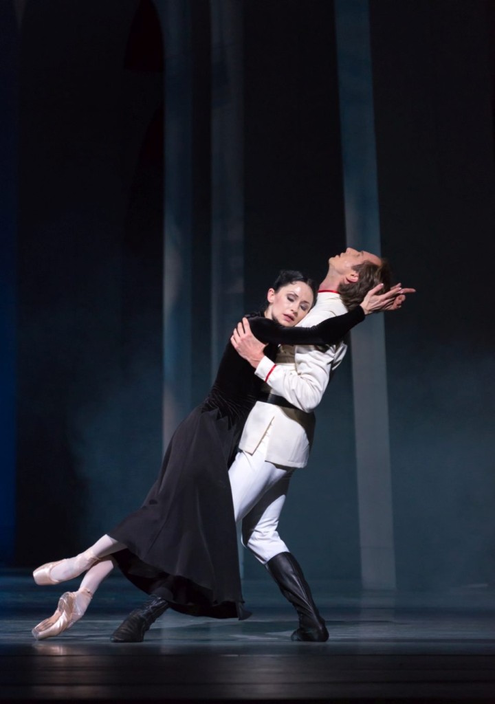 9. A.Tsygankova and A.Shesterikov, “Mata Hari” by T.Brandsen, Dutch National Ballet © M.Haegeman