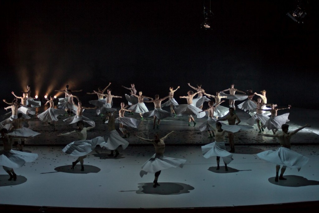 4. Ensemble, “COW” by A.Ekman, Semperoper Ballet © T.M.Rives