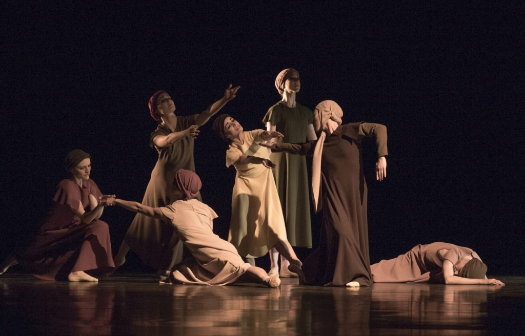 11. Ensemble, “The Green Table” by K.Jooss © The Jooss Estate, Ballett am Rhein © G.Weigelt