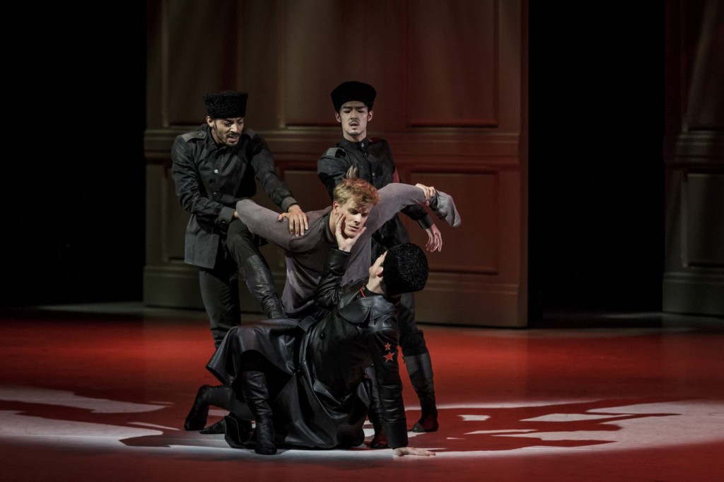 12. H.M.Mbeng Ndong, K.Yamamoto, L.Zuschlag and L.Žiher, “Doctor Zhivago” by J.Bubeníček, SNG Opera in Balet Ljubljana © D.Štravs Tisu 2016