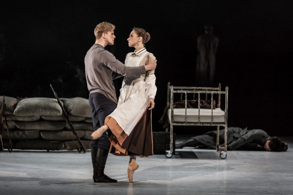 10. L.Zuschlag, T.Kmetec and ensemble, “Doctor Zhivago” by J.Bubeníček, SNG Opera in Balet Ljubljana © D.Štravs Tisu 2016