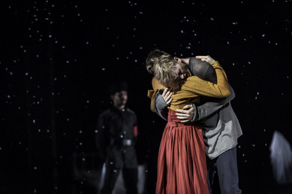 15. L.Zuschlag, T.Kmetec and ensemble, “Doctor Zhivago” by J.Bubeníček, SNG Opera in Balet Ljubljana © D.Štravs Tisu 2016