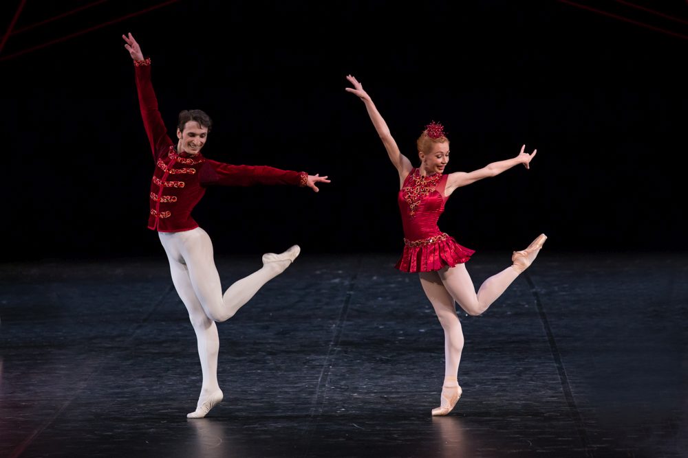 8. D.Tamazlacaru and I.Salenko, “Jewels” by G.Balanchine, State Ballet Berlin © S.Ballone