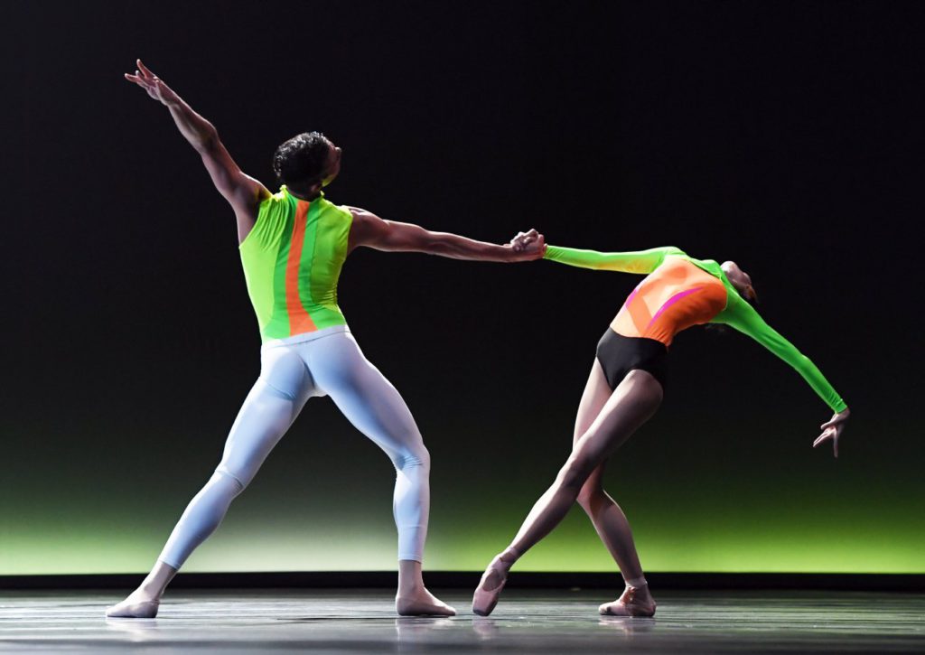 13. V.Mazzeo and J.Mao, “Overture” by D.Dawson, Dutch National Ballet © H.Gerritsen 2016