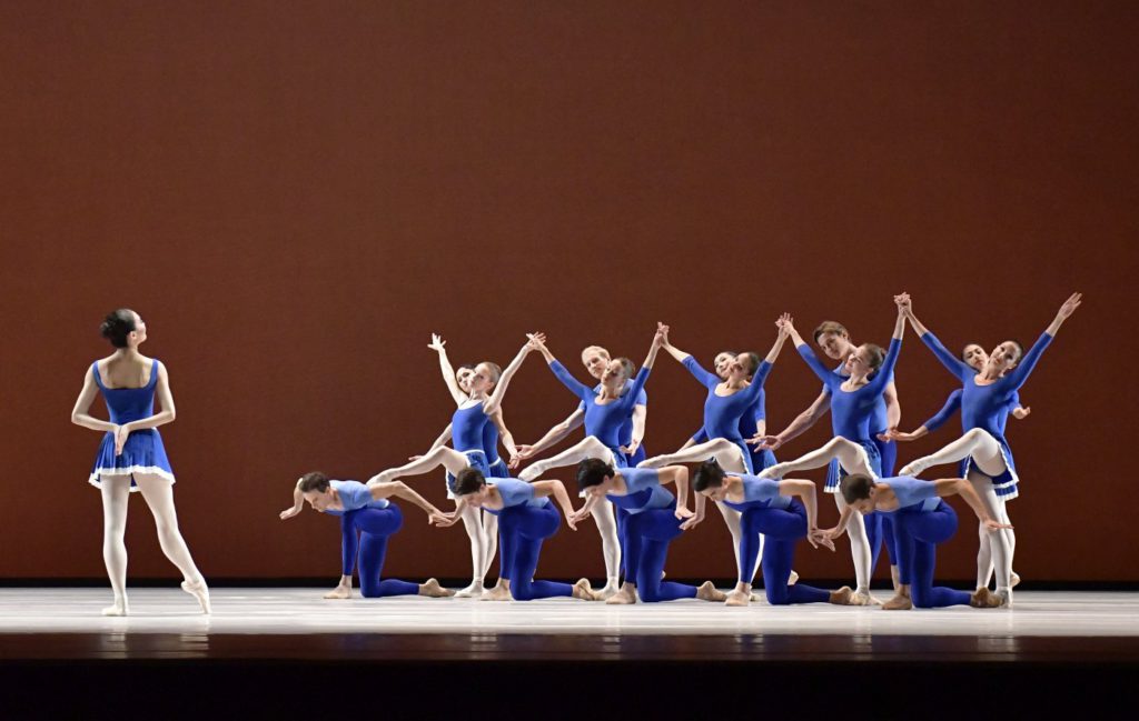 4. Q.Liu and ensemble, “Year of the Rabbit” by J.Peck, Dutch National Ballet © H.Gerritsen 2016