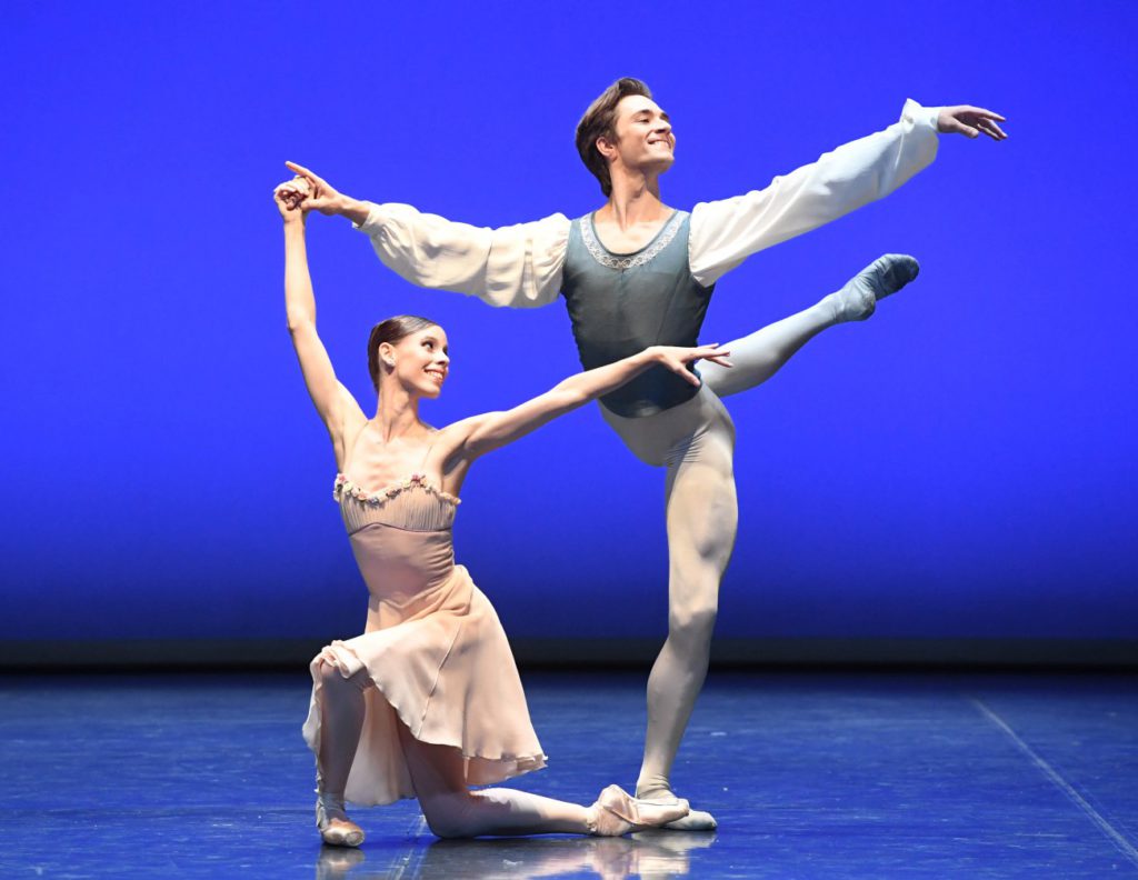 7. E.Badenes and F.Vogel, “Tchaikovsky Pas de Deux” by G.Balanchine, ”Stuttgart Ballet Gala” © Stuttgart Ballet 2016