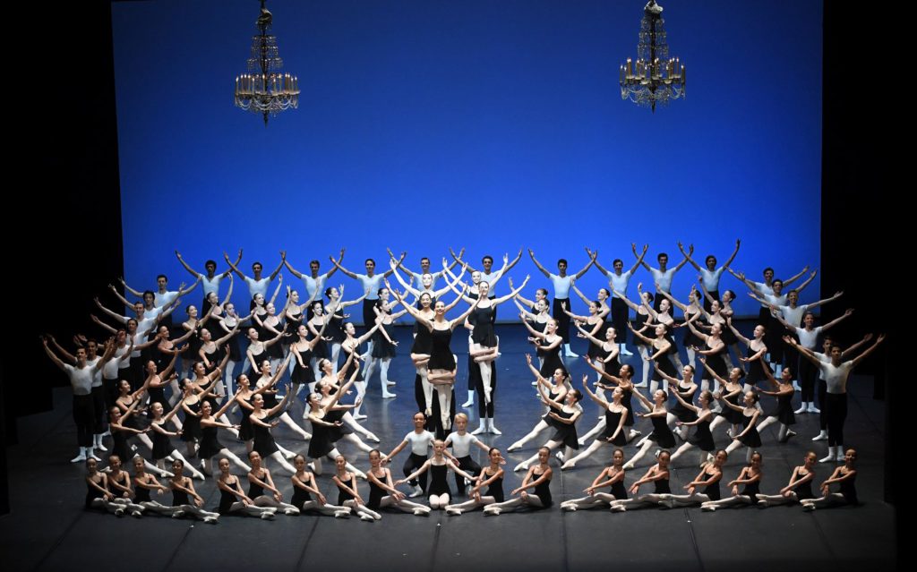 9. Students of the John Cranko School, “Etudes” by T. and B.Matacz © Stuttgart Ballet 2016