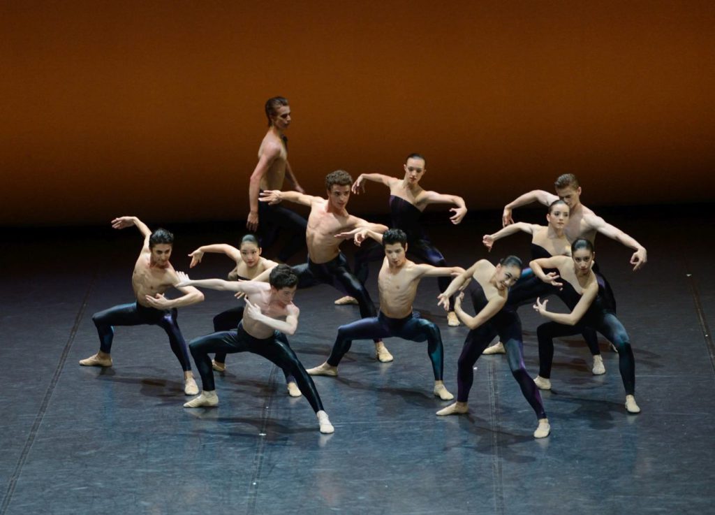 14. Students of the John Cranko School, “The Four Seasons”: “Autumn” by F.Adorisio © Stuttgart Ballet 2016