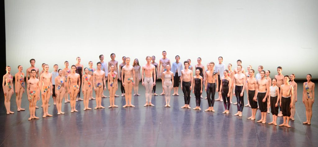 18. Students of the John Cranko School, “The Four Seasons” by K.Kozielska, L.Stiens, F.Adorisio and D.Volpi © Stuttgart Ballet 2016