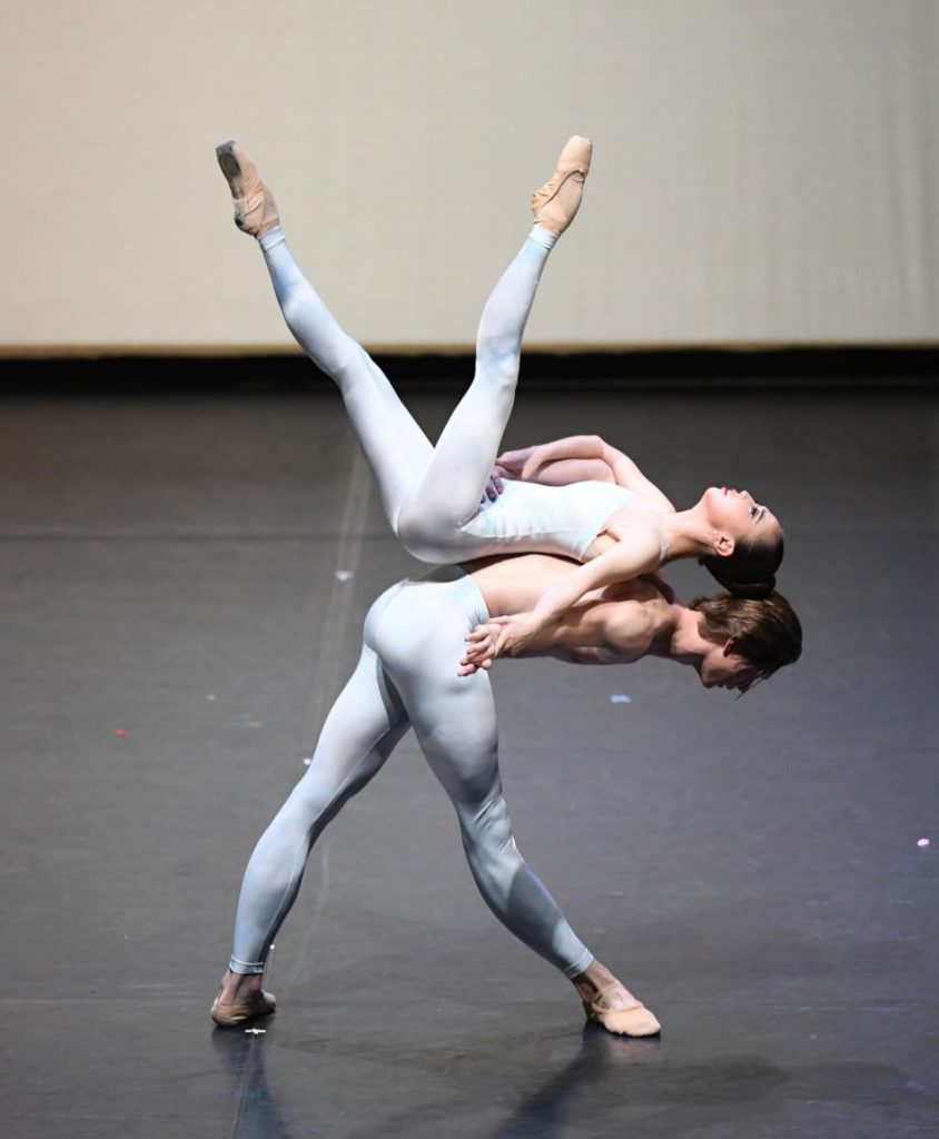 16. E.S.Kim and N.Korneev, “The Four Seasons”: “Winter” by D.Volpi © Stuttgart Ballet 2016