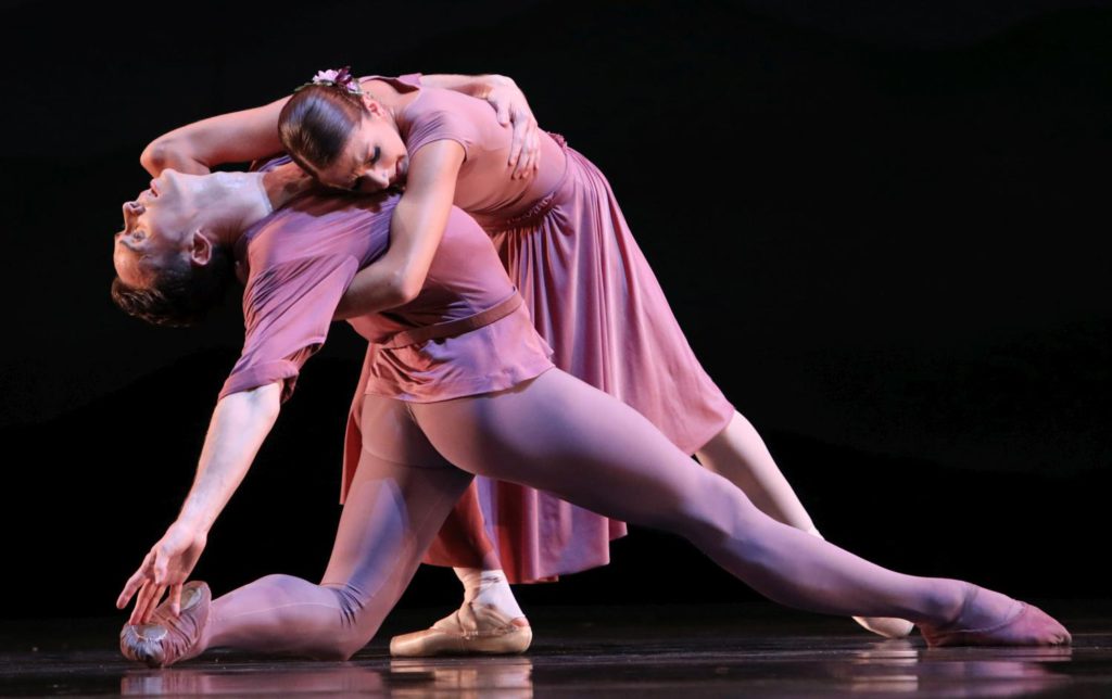 11. J.Stout and S.Mukhamedov, “Four Last Songs” by R.van Dantzig, Dutch National Ballet © H.Gerritsen 2016