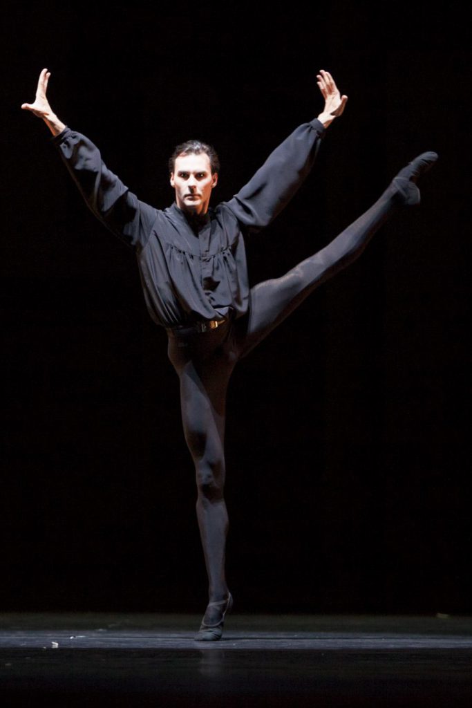 59. J.Varga, “5 Tangos” by H.van Manen, Dutch National Ballet © A.Sterling