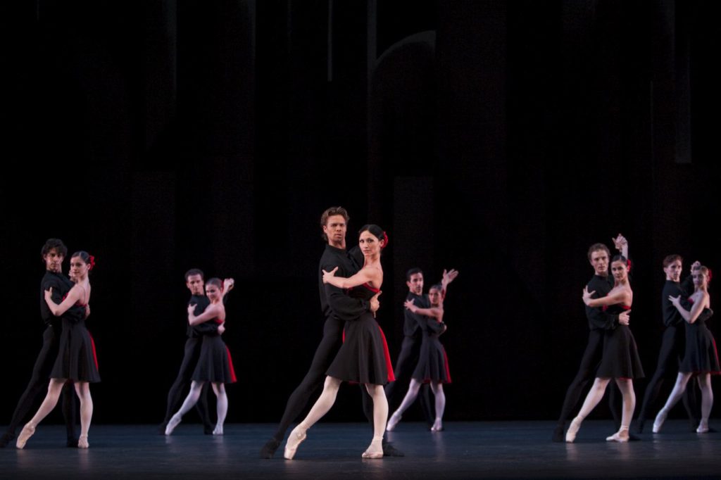 62. M.Golding, A.Tsygankova and ensemble, “5 Tangos” by H.van Manen, Dutch National Ballet © A.Sterling