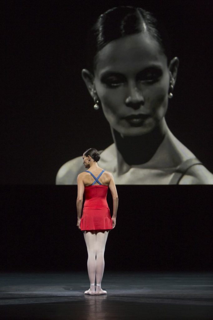 22. I.de Jongh, “Live” by H.van Manen, Dutch National Ballet © A.Kaftira 