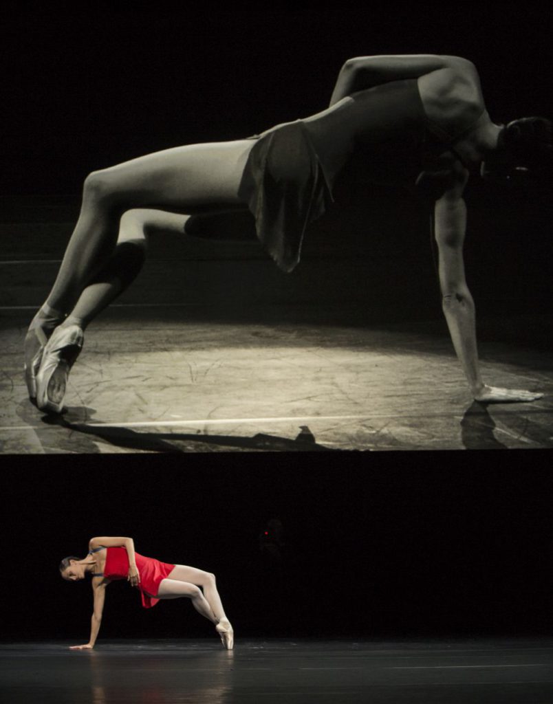 25. I.de Jongh, “Live” by H.van Manen, Dutch National Ballet © A.Kaftira 