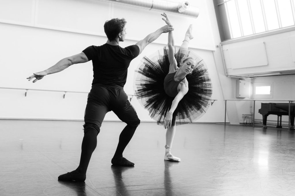 2. D.Vieira and K.Ovsyanick, rehearsal of N.Duato's “Nutcracker”, State Ballet Berlin © Y.Revazov 2016