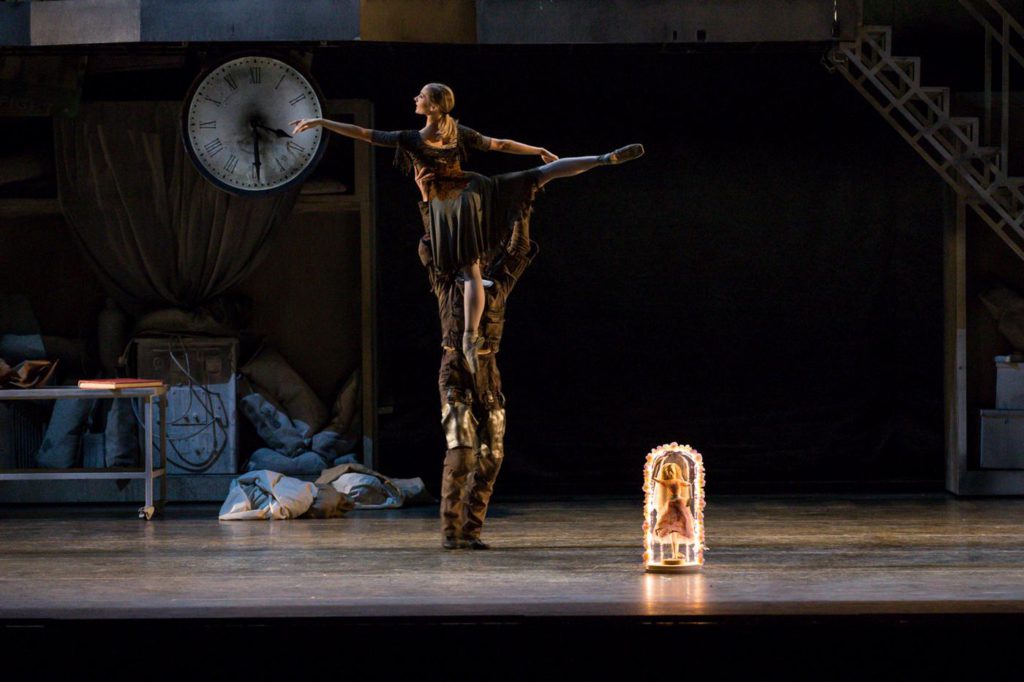 8. M.Hamilton and C.Bauch, “Don Quixote” by A.S.Watkin, Semperoper Ballet © S.Ballone 2016