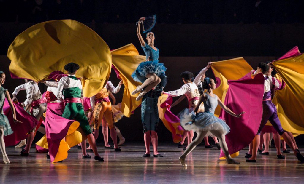 16. S.Gileva, I.Simon and ensemble, “Don Quixote” by A.S.Watkin, Semperoper Ballet © S.Ballone 2016