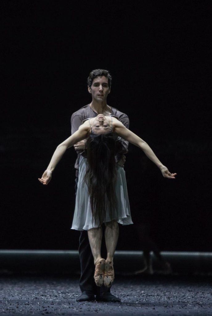 13. F.Portugal and Y.Han, “Messa da Requiem” by C.Spuck, Ballet Zurich © G.Batardon 2017