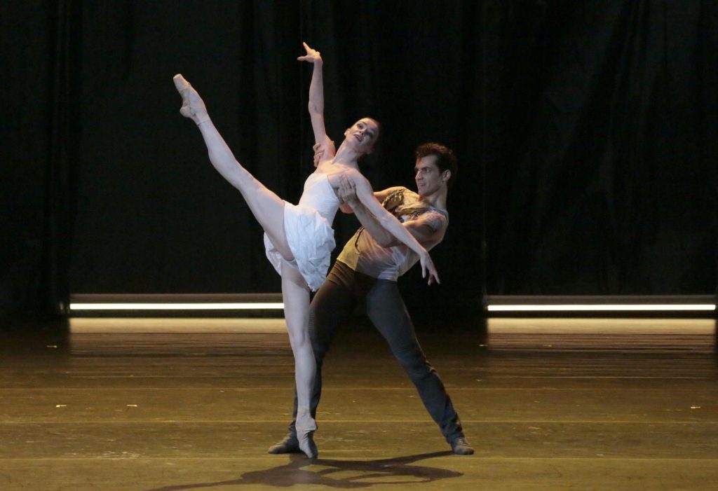 2. E.Krysanova and I.Tsvirko, “Ondine” by V.Samodurov, Bolshoi Ballet 2017 © Bolshoi Theatre / D.Yusupov