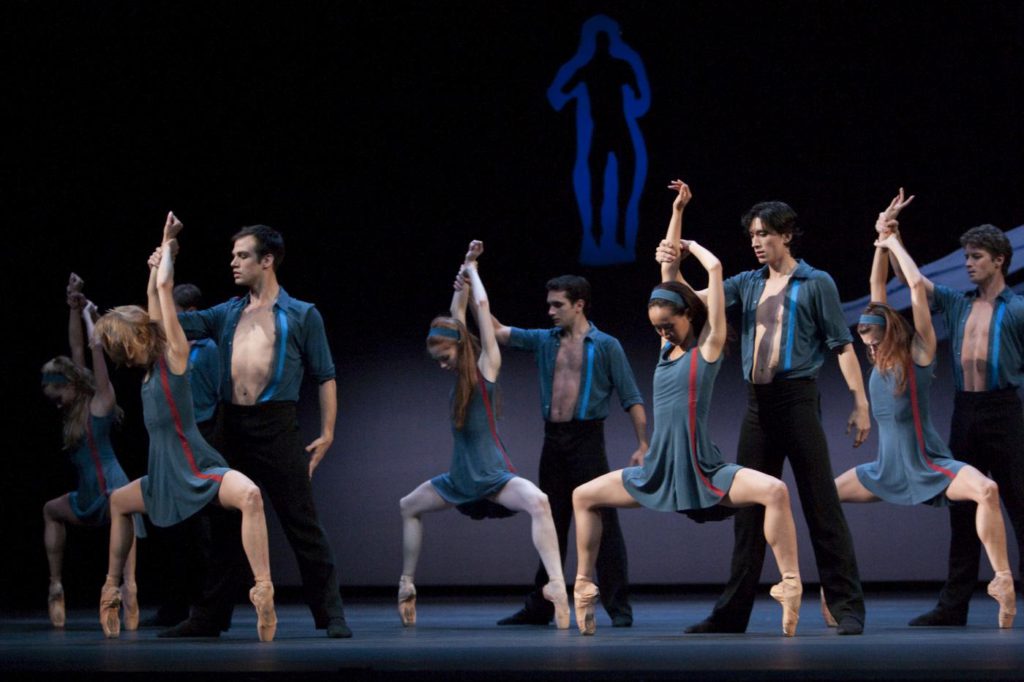 22. Ensemble, “The Reversibility of Rust” by T.van Schayk, Dutch National Ballet © A.Sterling