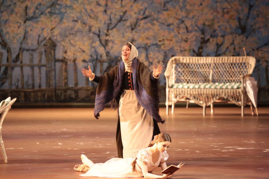 1. E.Obraztsova and N.Semizorova, “Onegin” by J.Cranko, Bolshoi Ballet © Bolshoi Theatre / D.Yusupov