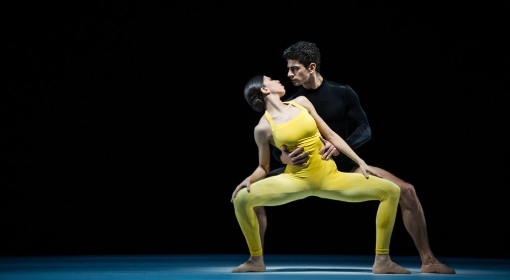 7. C.Perrota Altube and T.Mkrtchyan, “Kammerballett” by H.van Manen, Ballet Zurich 2017 © C.Quezada